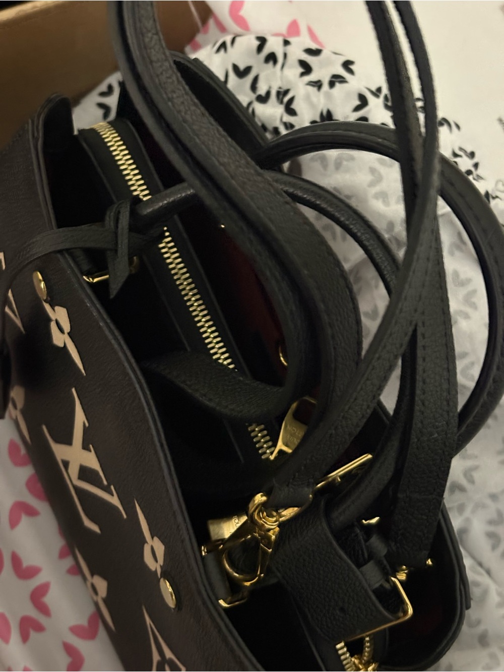 Louis Vuitton Accents Monogram
EmpreinteMontaigne BB with Black Satchel - Picture 8 of 9